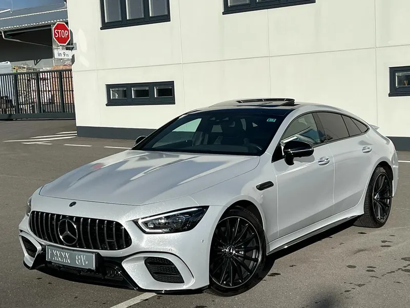 Mercedes-AMG GT 4-Türer in Weiß