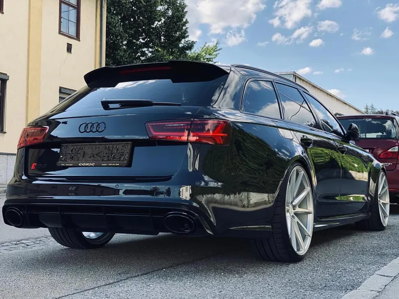 Audi RS6 Avant Heckansicht